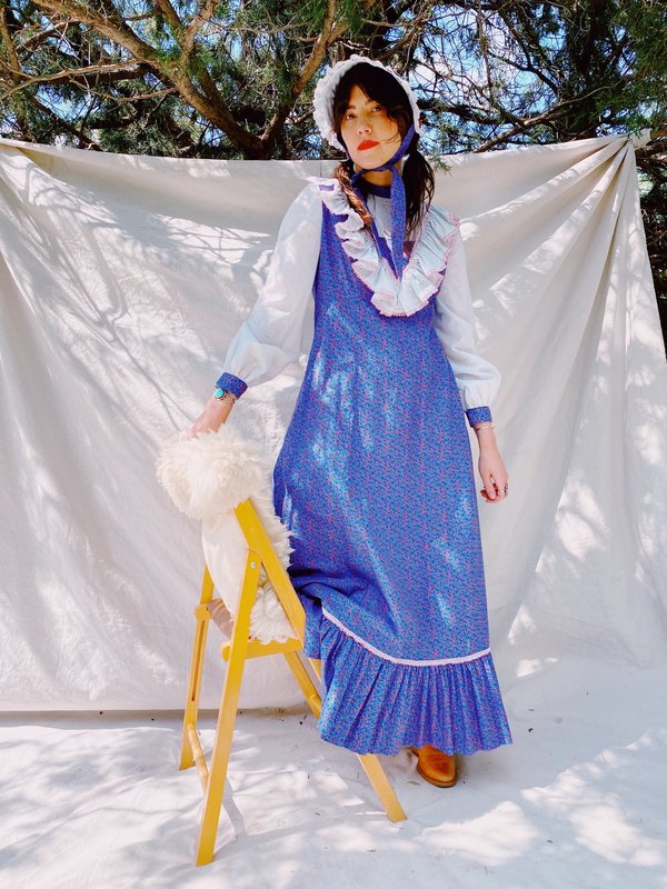 blue prairie dress Pinstripe 90 cm/ 35 inches BLUEBERRY FIELDS CALICO PRAIRIE DRESS