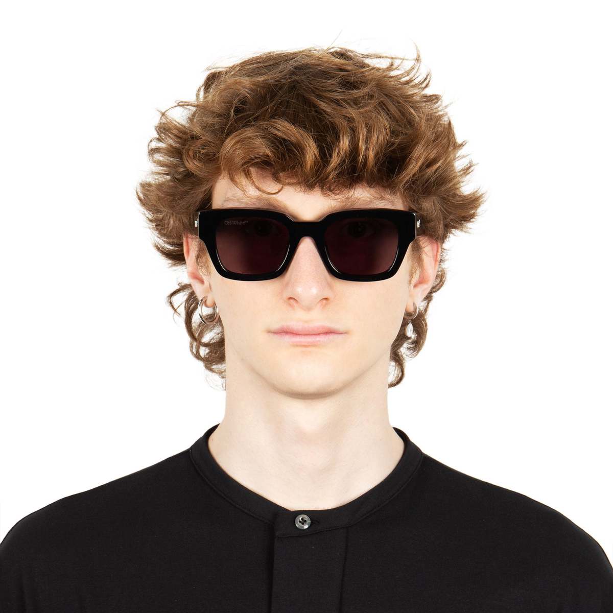 Off-White Zurich sunglasses - black | Garmentory display picture 2