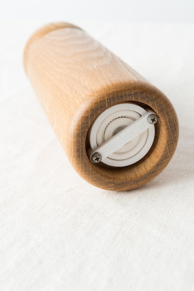 De Jong & Co Spade Pepper Mill - Thumbnail 4