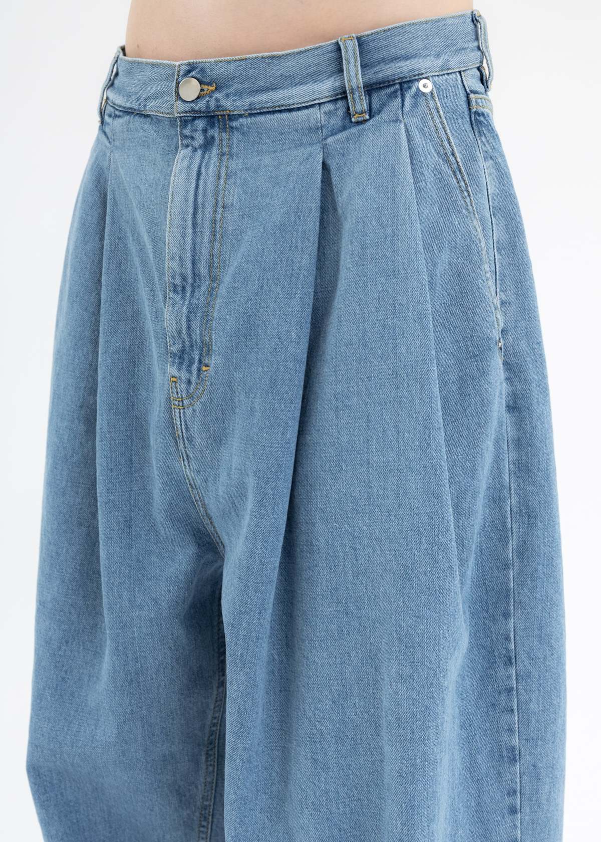 Hed Mayner PLEATED DENIM Jeans - BLUE WASH | Garmentory