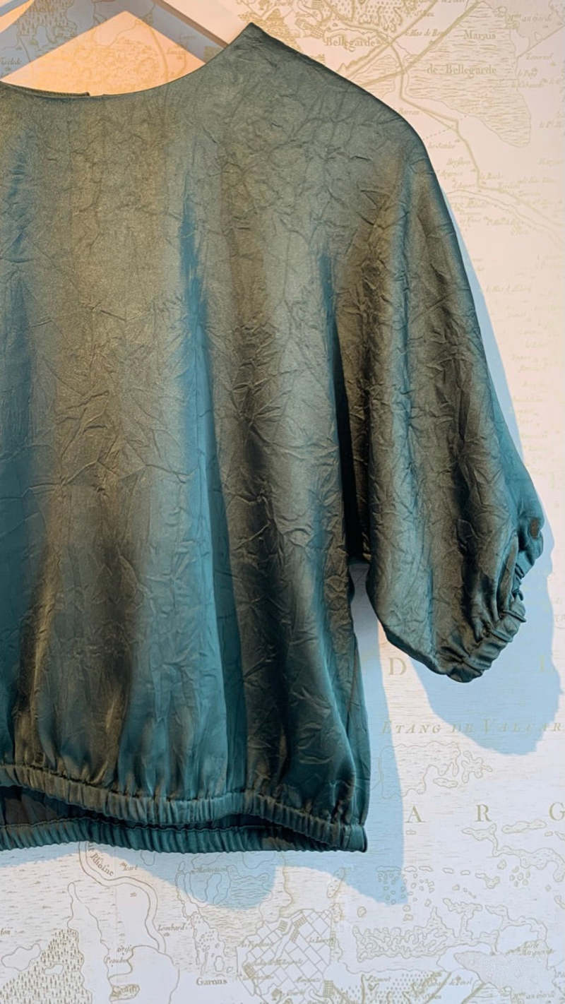 新品 deres デレス Bridget half sleeve blouse deres デレス Bridget / half sleeve blouse - メルカリ