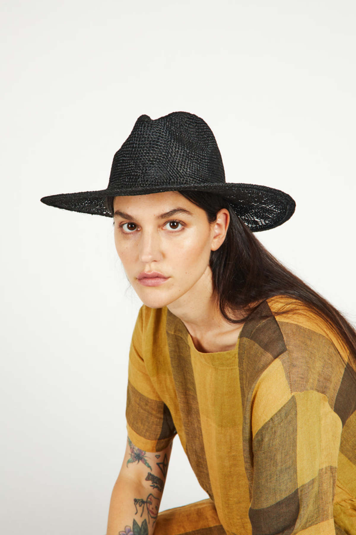 Wyeth Isla Hat - Black | Garmentory display picture 2