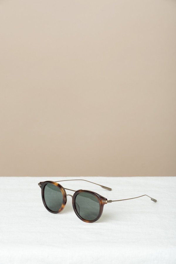 Salt Taft In Burlywood/Antique Gold | Garmentory