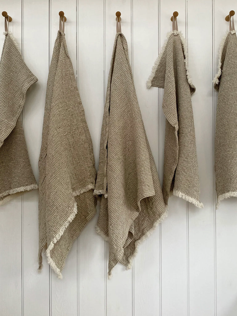 Baileys Linen Waffle Bath Towel - Natural | Garmentory