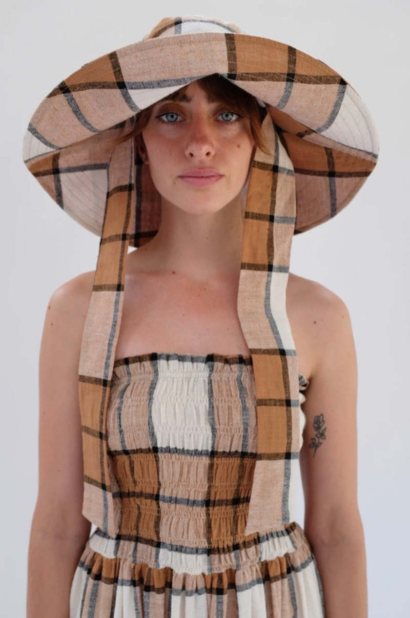 Beklina Tie Hat - Root Beer Float