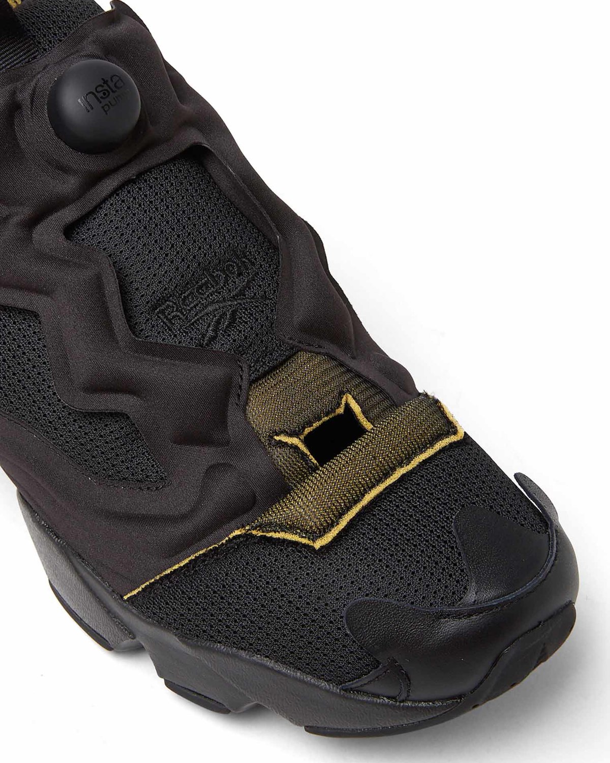Reeok＊Maison Margiela Instapump Fury Memory Of Shoes＊黒 Reebok Maison Margiela Instapump Fury Memory Of - Black