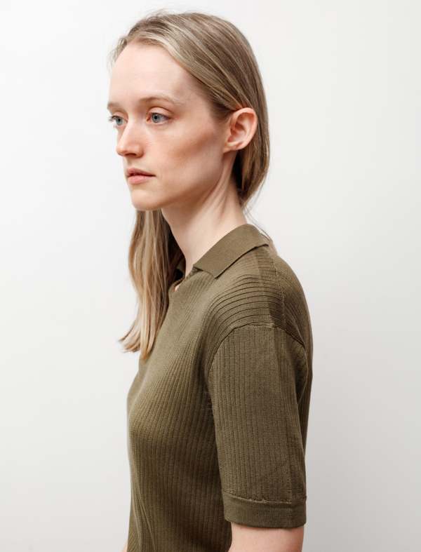 Une heures ウ ヘフ split collar silk knit Une heures split collar silk knit