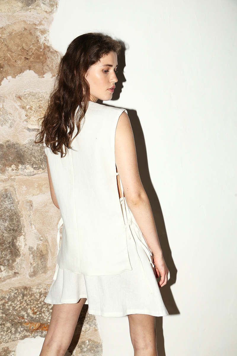 Datura Heavy Linen Vest - White Datura Heavy Linen Vest - White