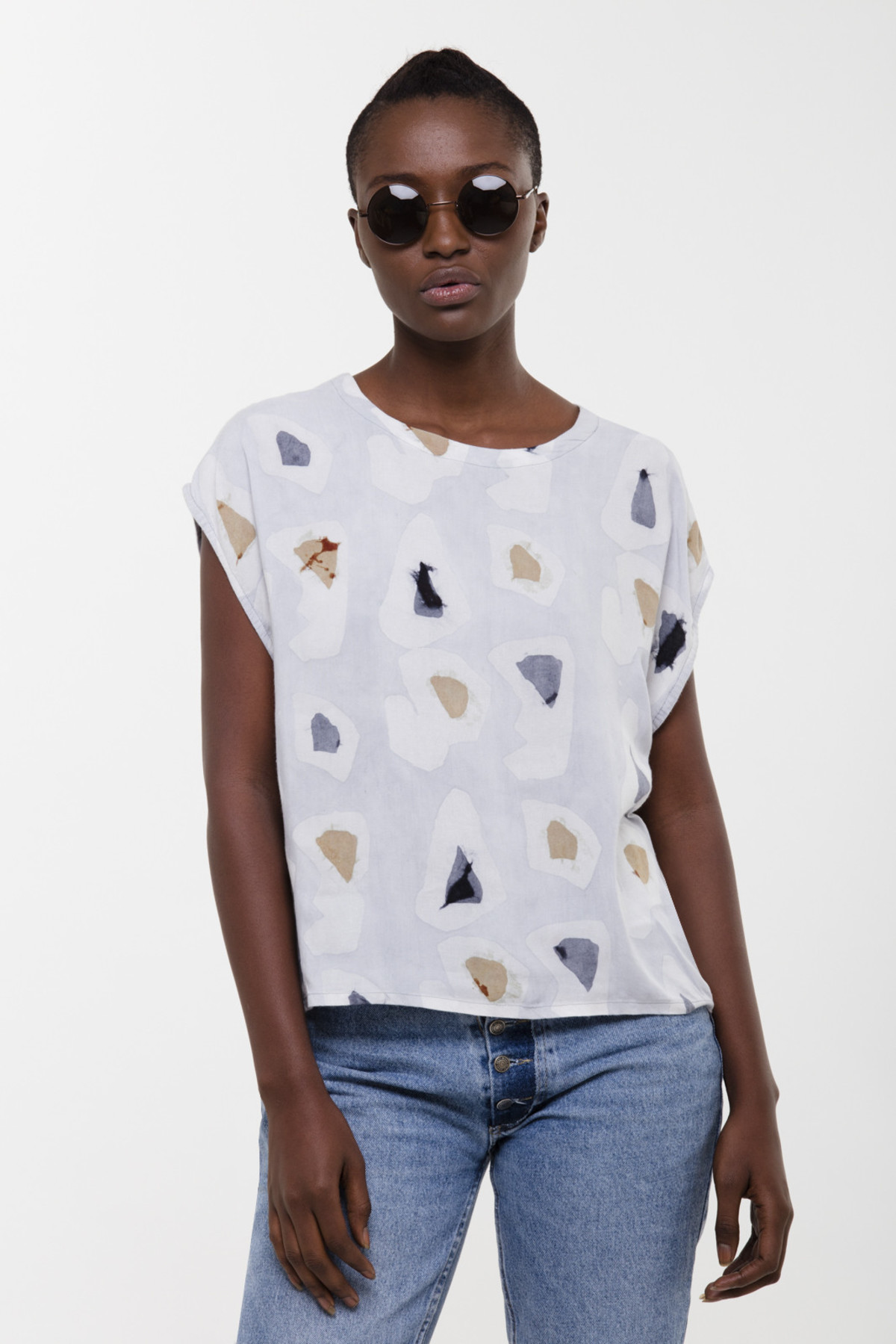 Osei-Duro Oversized Maena Top - Image 14 of 15