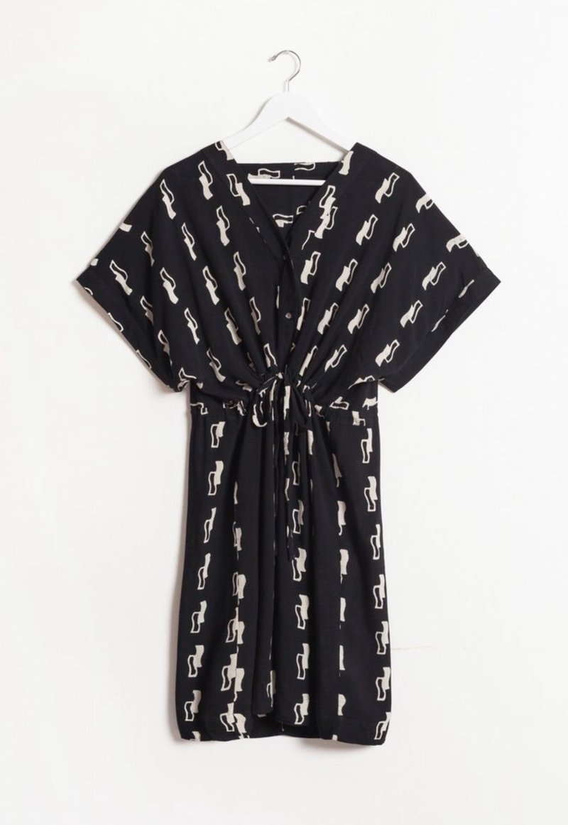 Osei-Duro Toss Kimono