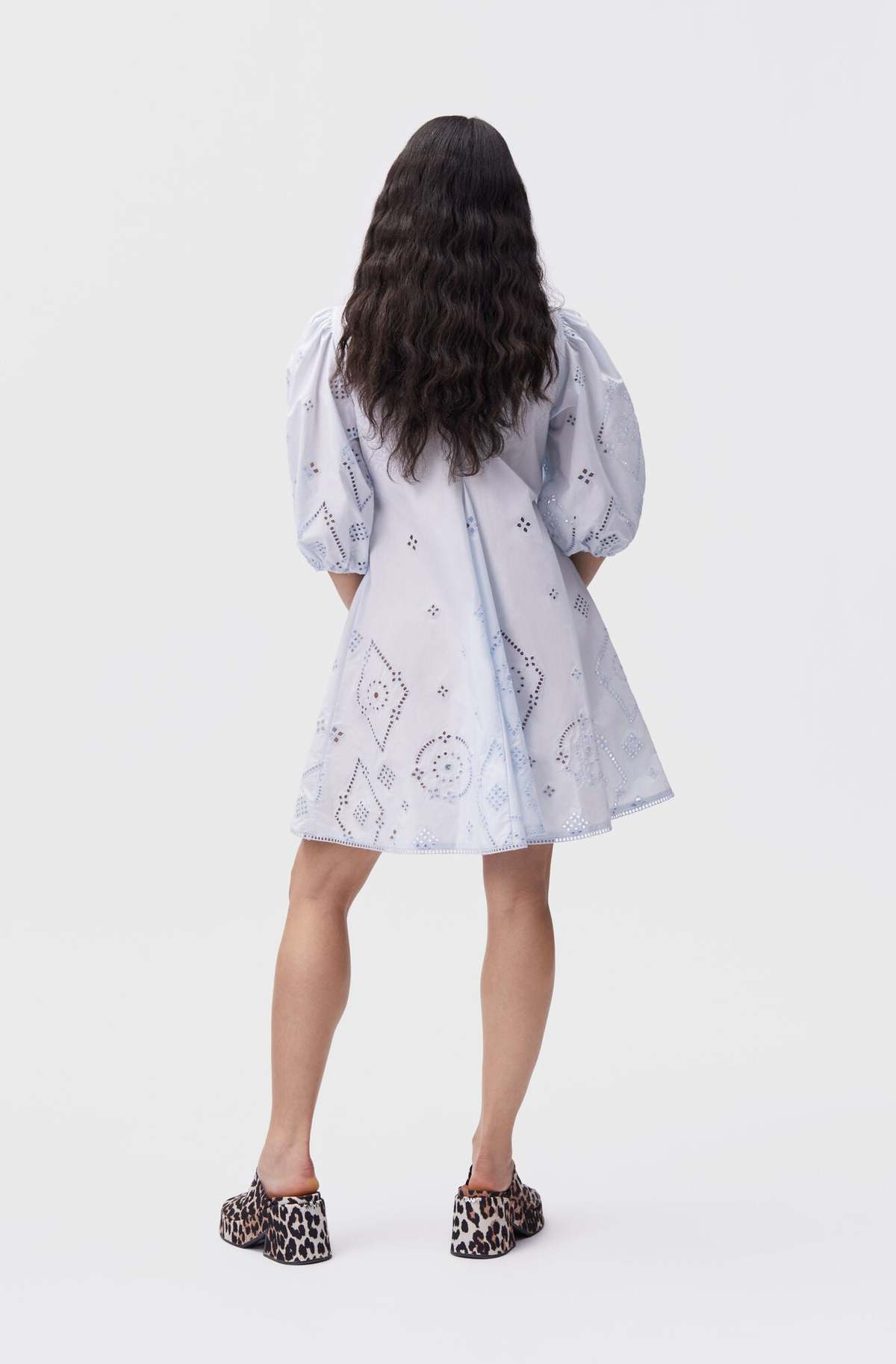 asos bridesmaid dress blue Rent Design Curve Satin Ruched Halter Neck Maxi In Dusky 25.12COLL Kim Kardashian Stuns In Style:Pink bows The maxi length and