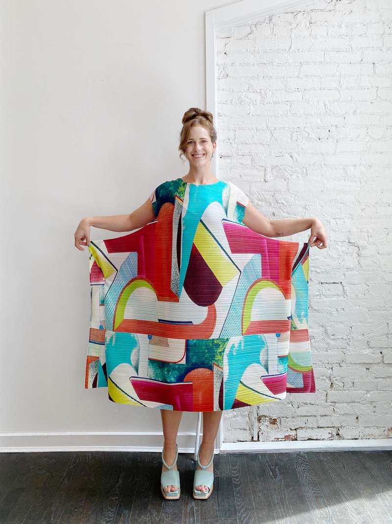 PLEATS PLEASE ISSEY MIYAKE PINWHEEL