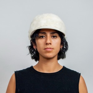 y2k angora fur newsboy cap | Garmentory display picture 1