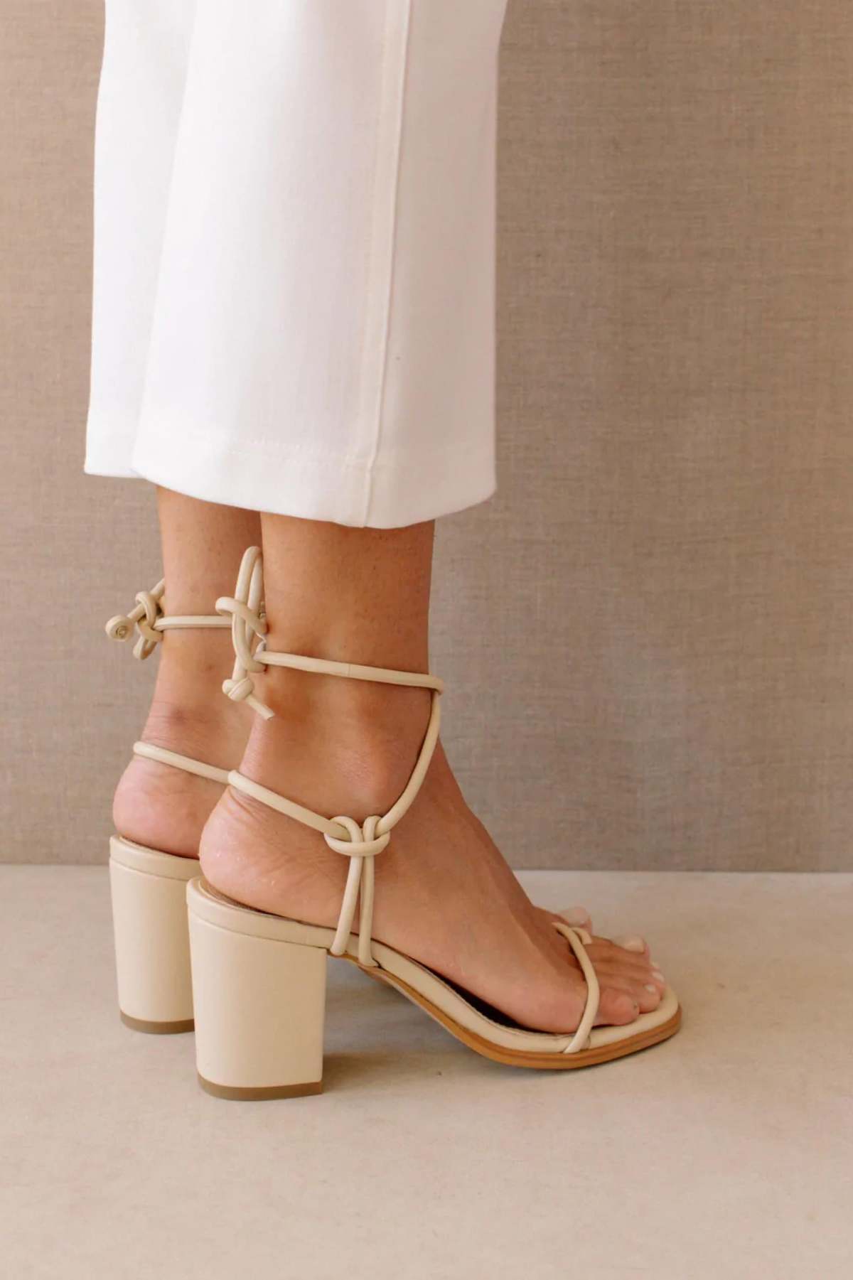 alohas grace corn ivory