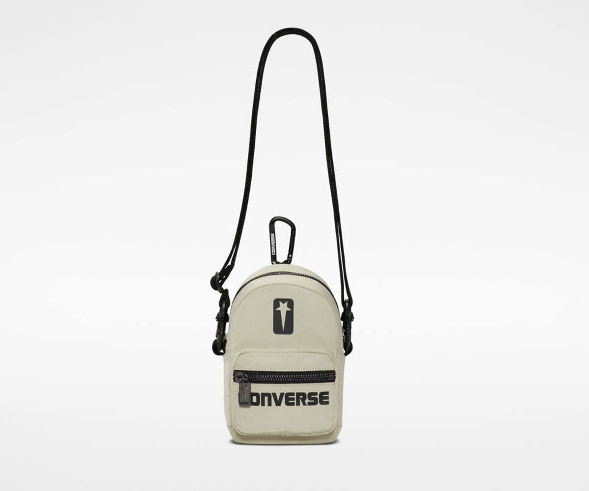 converse mini backpack black black 023 : Converse Fashion and a tricot Small Square Backpack