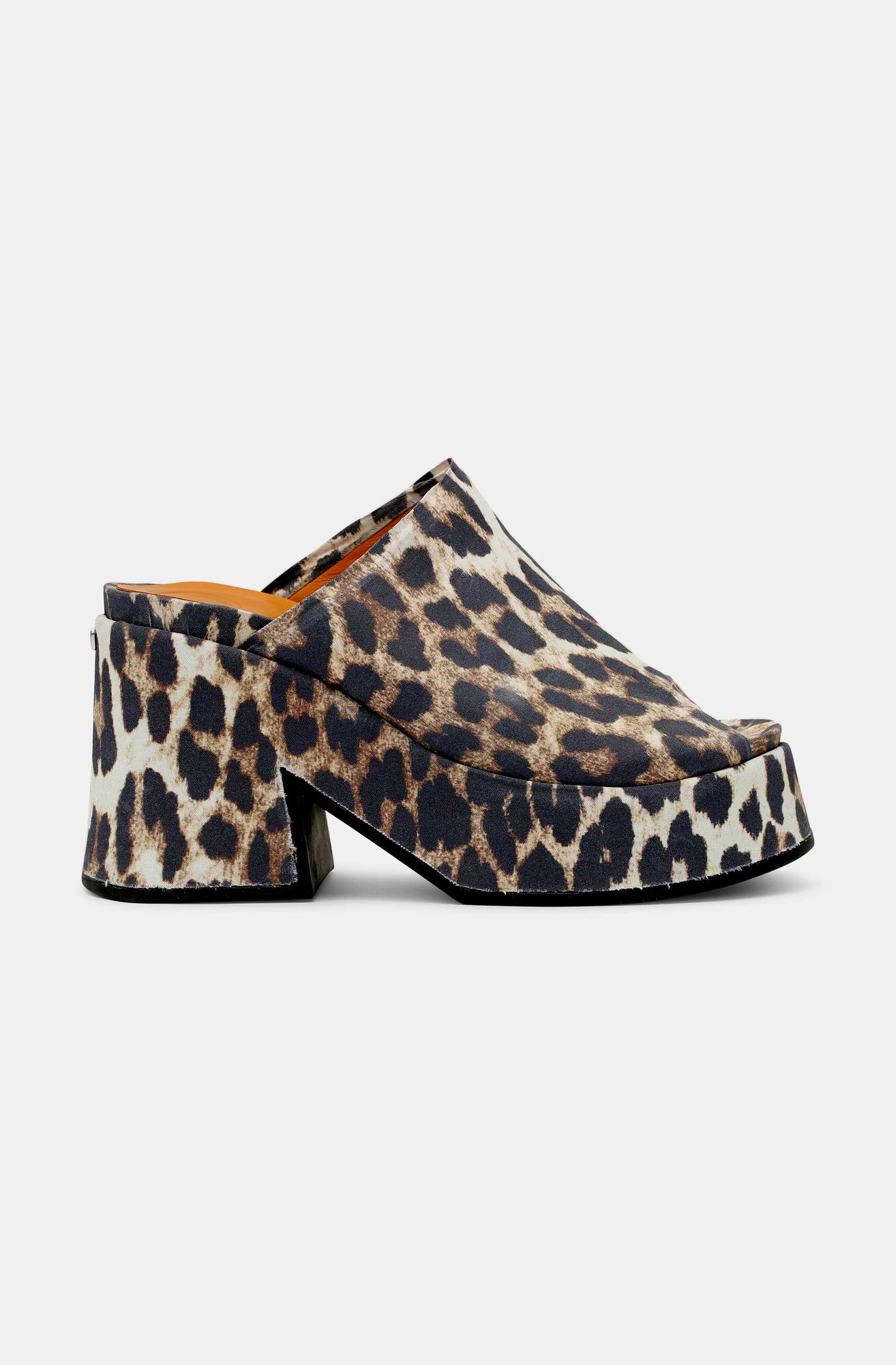 Retro-Mules-20220714023326.jpg