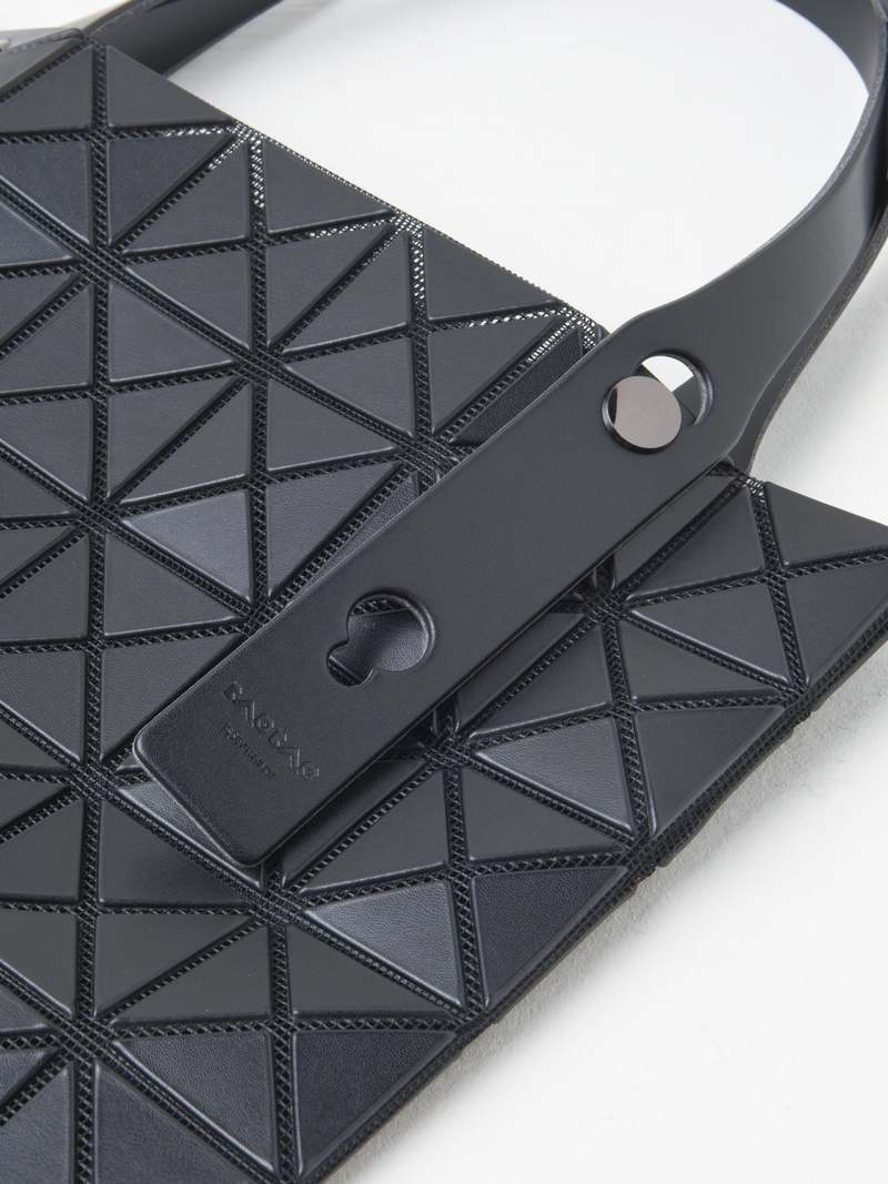 バオバオ PRISM MATTE BLACK Bao Bao Issey Miyake Prism Bag - Matte Black | Garmentory