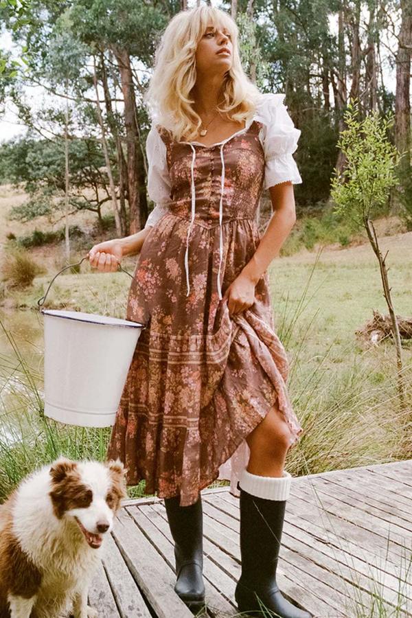 knee length dresses for ladies SPELL & THE GYPSY COLLECTIVE // Lala Linen Shift Dress // Medium – Worn +  Wilder main image 1