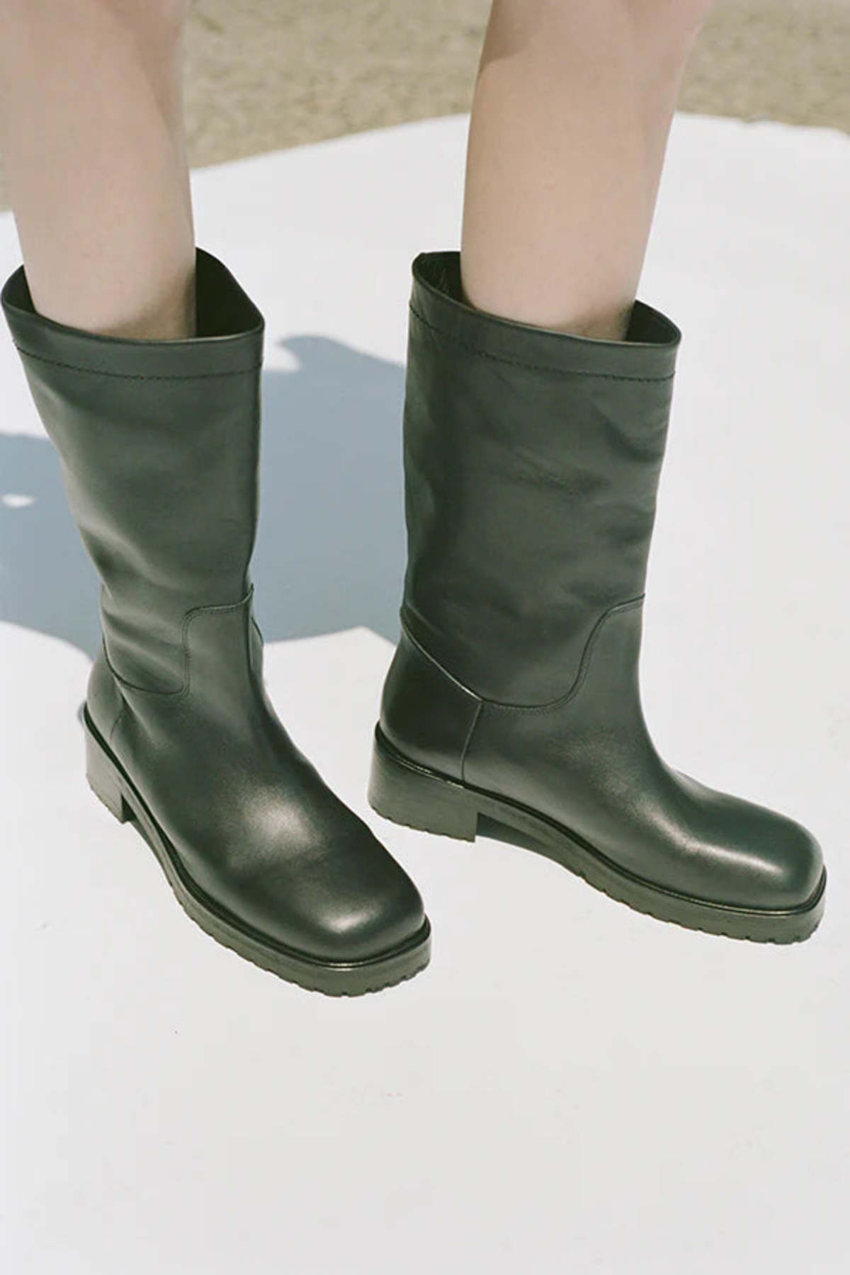 【関税込み】Maryam Nassir Zadeh ネイビー Belmont ブーツ Maryam Nassir Zadeh Belmont Boot | Garmentory