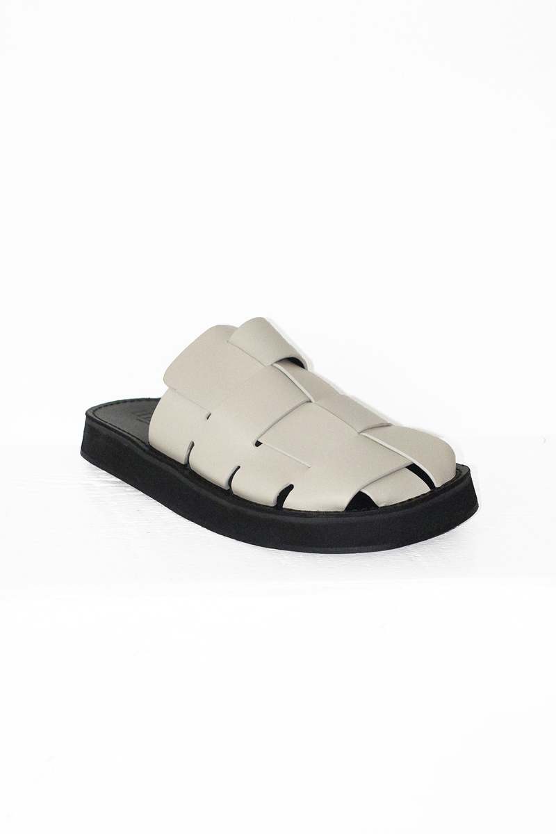 ■HEREU■ Dira Slide Custard WFP22DIRA003 Hereu Dira Interwoven Slide - Custard | Garmentory