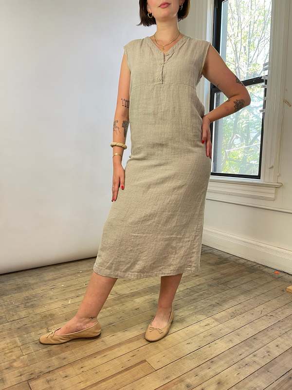 reformation roarke linen dress Reformation Bekki Linen Dress – Continuiti main image 0
