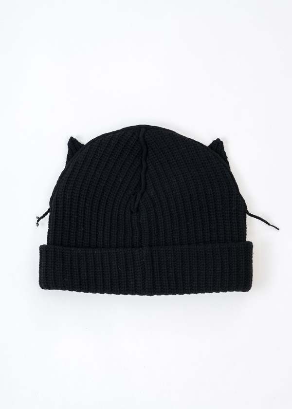 Charles Jeffrey SUPERSIZED CHUNKY EARS BEANIE - Black | Garmentory