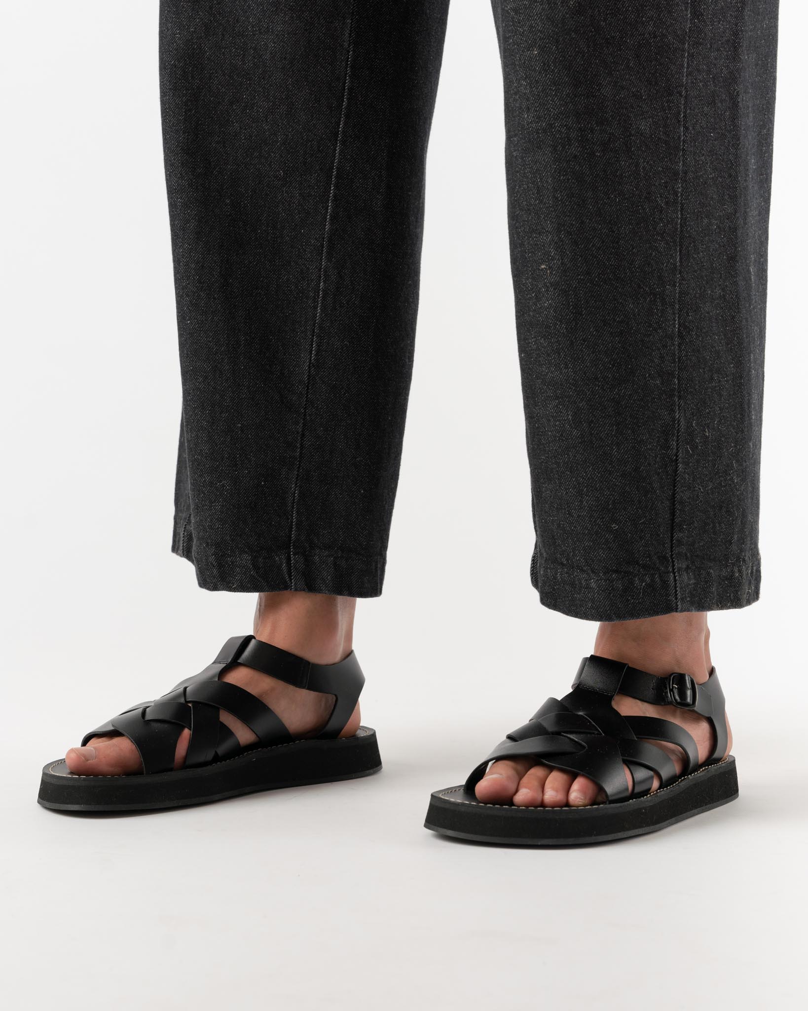Hereu-Beltra-Sandal-in-Black-