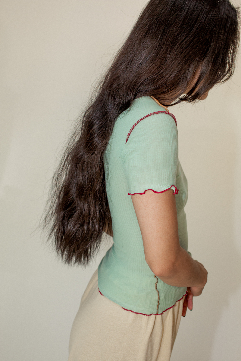 【新品未使用】BASERANGE VEIN TEE BAR GREEN S 新品未使用】BASERANGE VEIN TEE BAR GREEN S