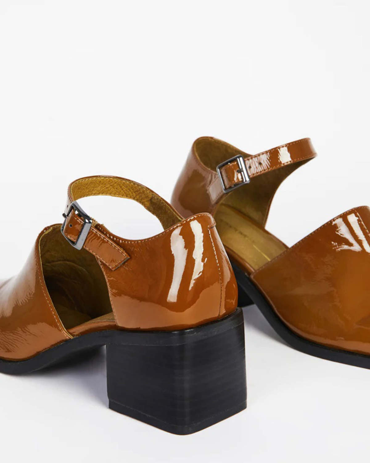 intentionally blank kemp mary jane