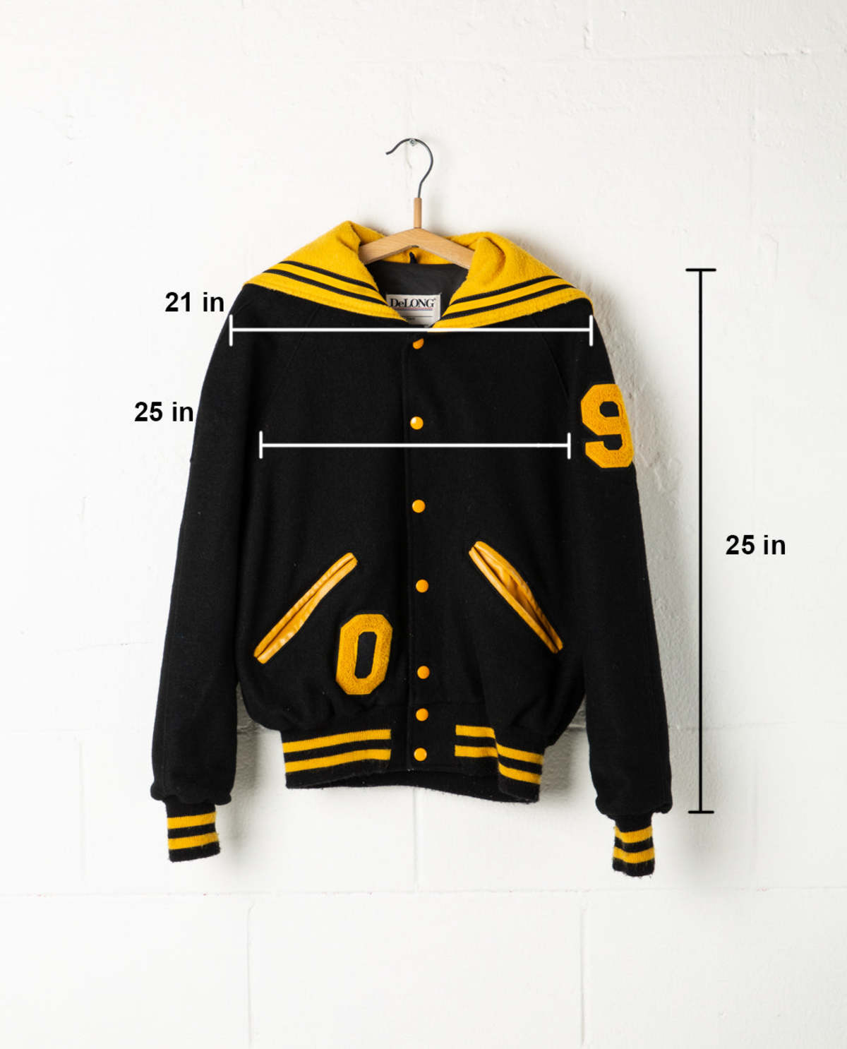 DeLONG Ryan Varsity Club ジャケット ネイビー/イエロー fall-guy-varsity-jacket-