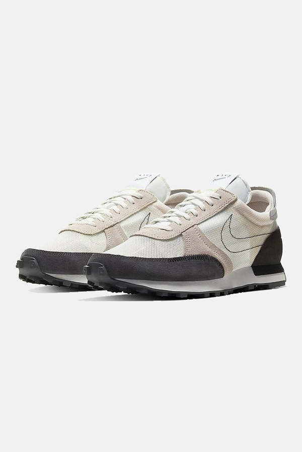 nike daybreak orewood brown