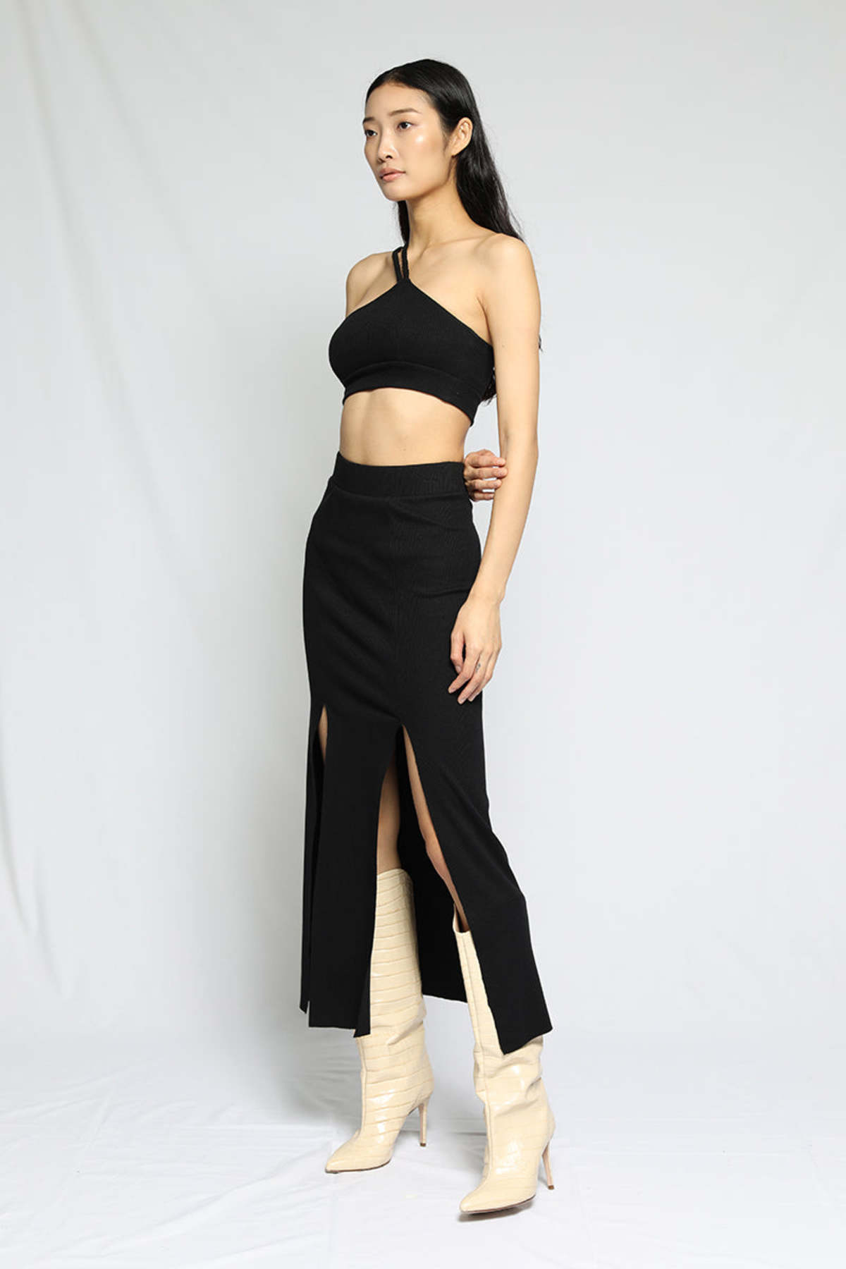 ◆BADBLOOD◆ Low Edge Midi Wrap Skirt Black AXIS-WQ143_V1.jpg