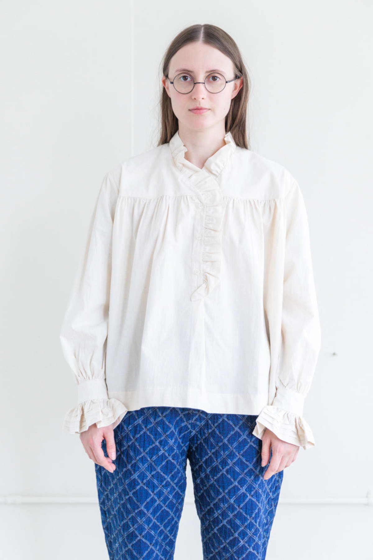 専用）CAWLEY STUDIO_SOPHIE SHIRT_COTTON Cawley Studio Sophie Japanese Cotton Shirt - Ecru | Garmentory