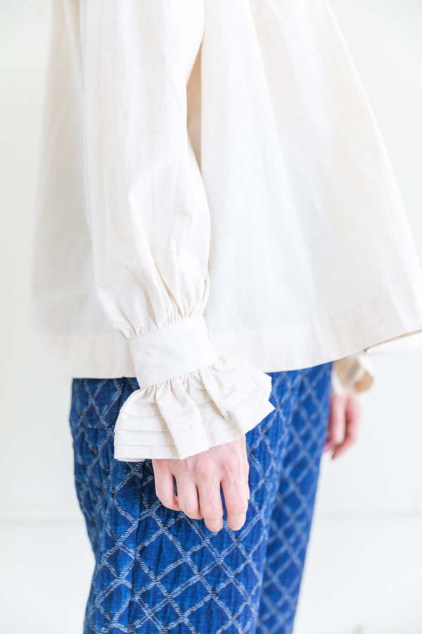 専用）CAWLEY STUDIO_SOPHIE SHIRT_COTTON CAWLEY STUDIO SOPHIE SHIRT - JAPANESE ECRU COTTON | Garmentory