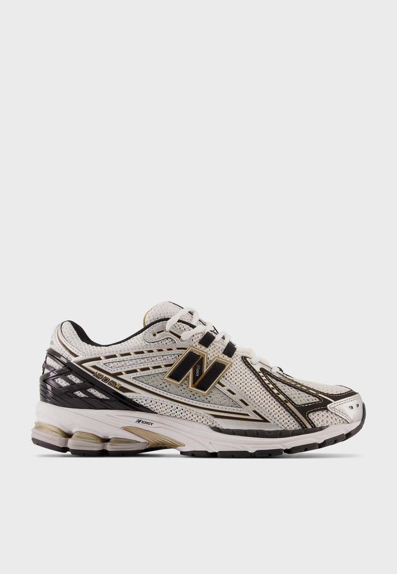 M1906RA - Metallic Silver | Garmentory