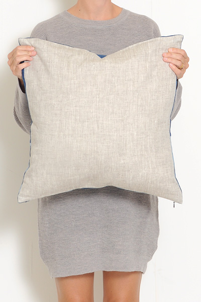 Mineral Workshop Rustic Indigo Pillow Mineral Workshop Rustic Indigo Pillow