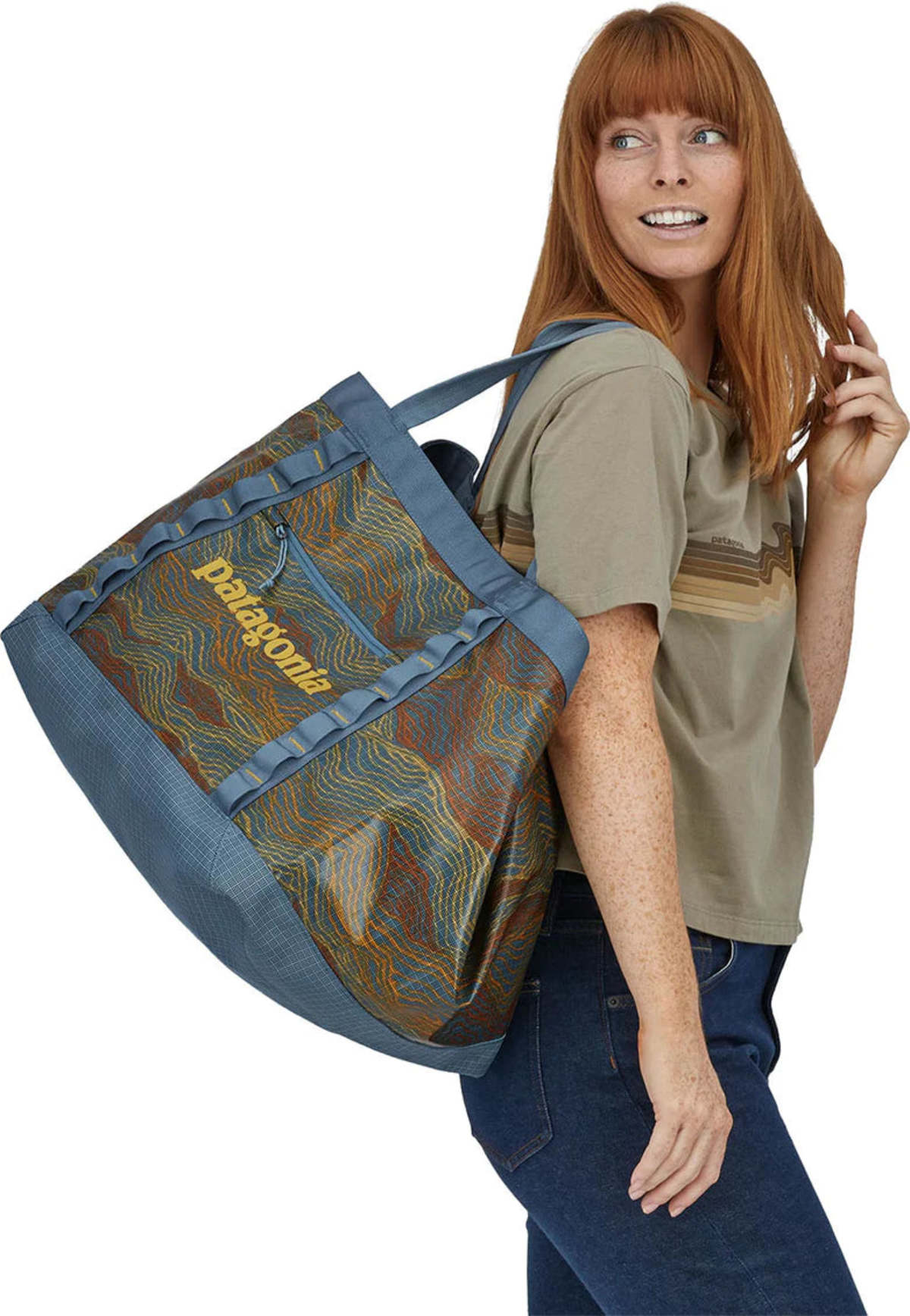 patagonia black hole tote 61l 25 L Black Introducing the Patagonia Black Hole 61L Gear Tote Bag in classic Black Black Hole Gear Tote