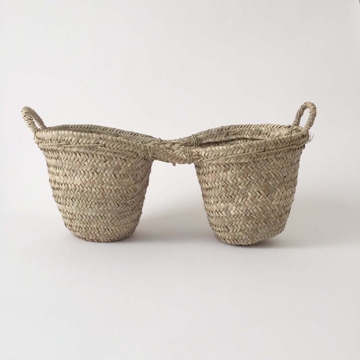 Twenty One Tonnes Saddle Basket - Image 1 of 5