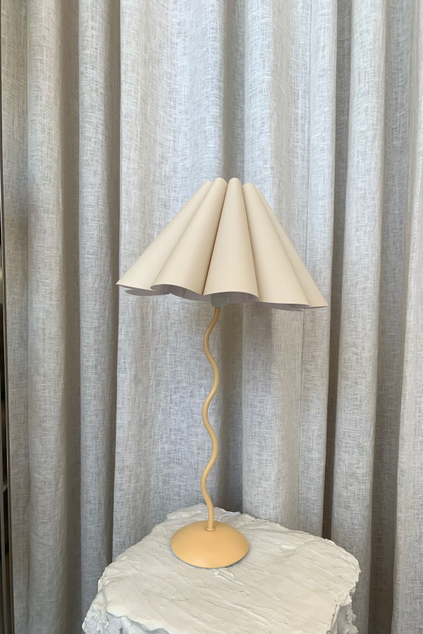 Ri-Ri-Ku PEACHES + CREAM WAVY LAMP