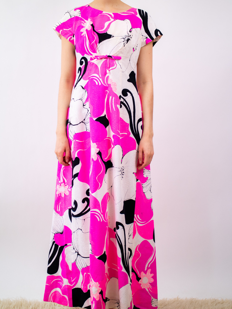 Vintage mildreds of hawaii 1960s maxi dress - pink/black/white | Garmentory
