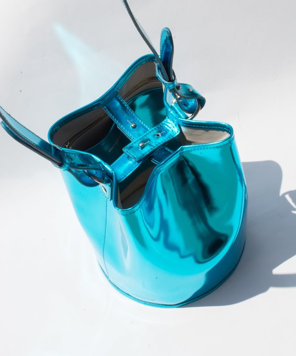 creatures of comfort bucket bolsa