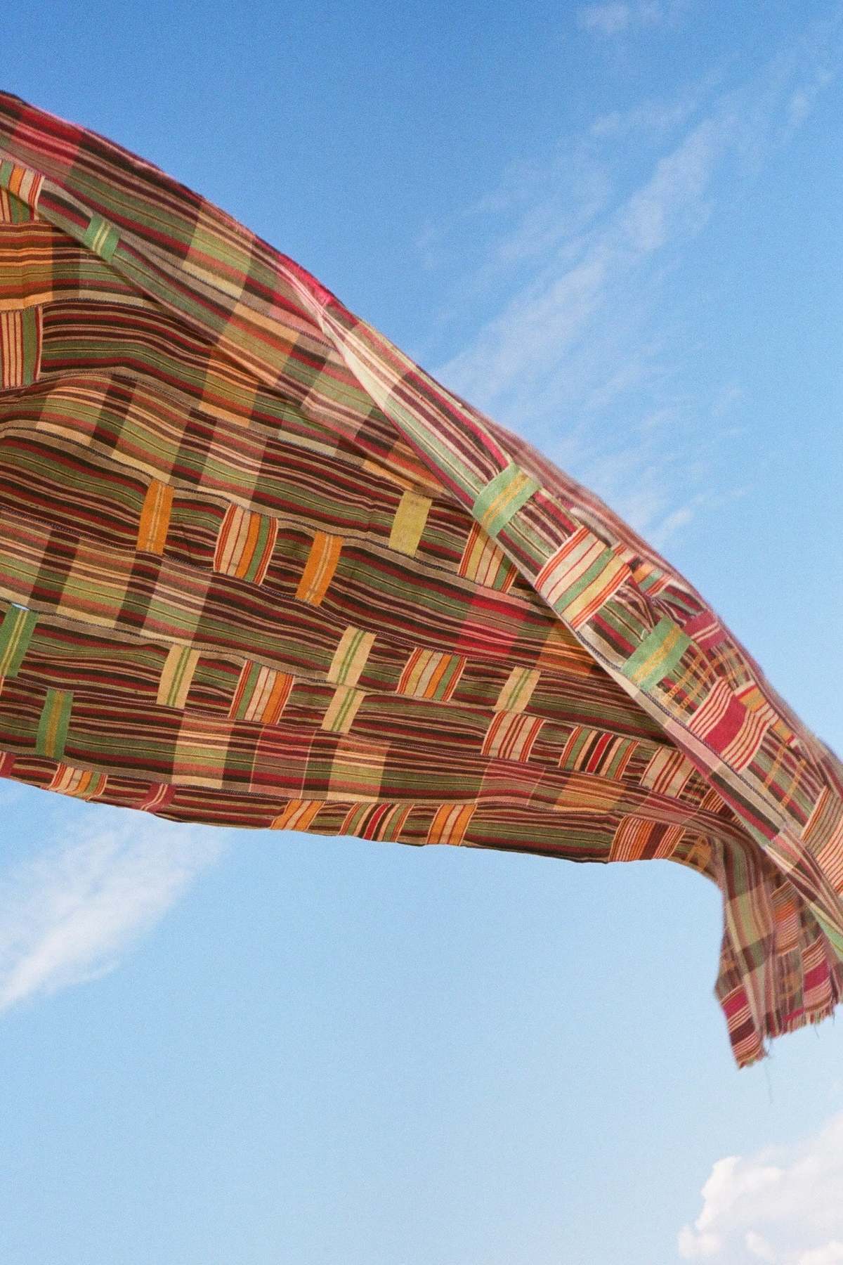 Vintage EWE KENTE - BURGUNDY/GREEN PLAID - Image 2 of 3