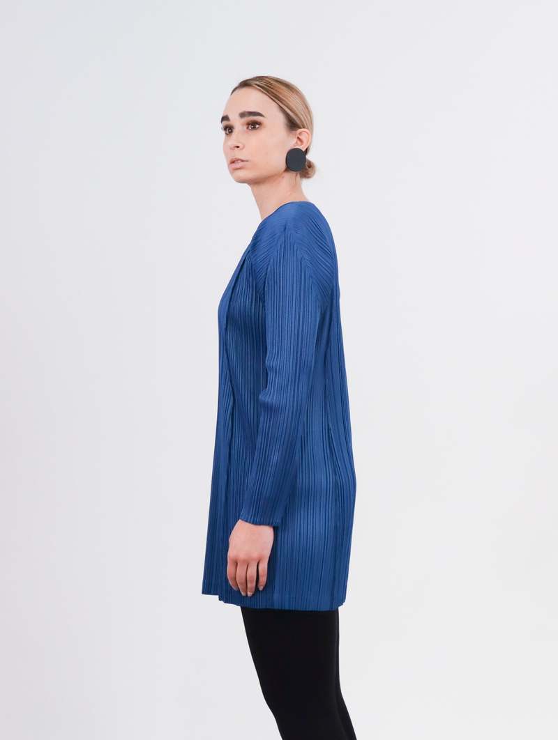 PLEATS PLEASE ISSEY MIYAKE ネイビーのチュニック Pleats Please by Issey Miyake Blow Tunic - Dark Blue