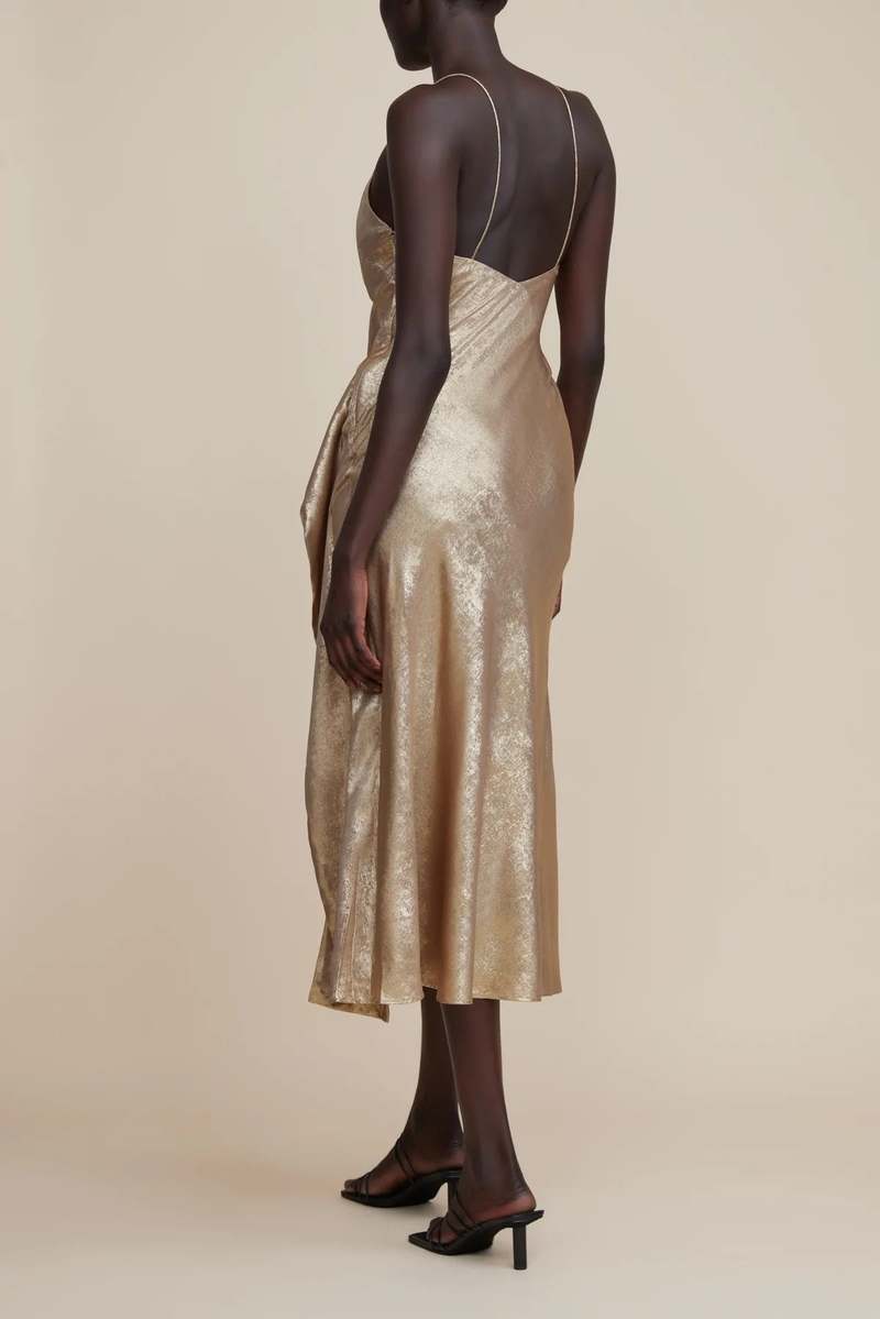 acler queensbridge dress in gold Bring in the new year with silhouettes that sparkle. The Queensbridge dress