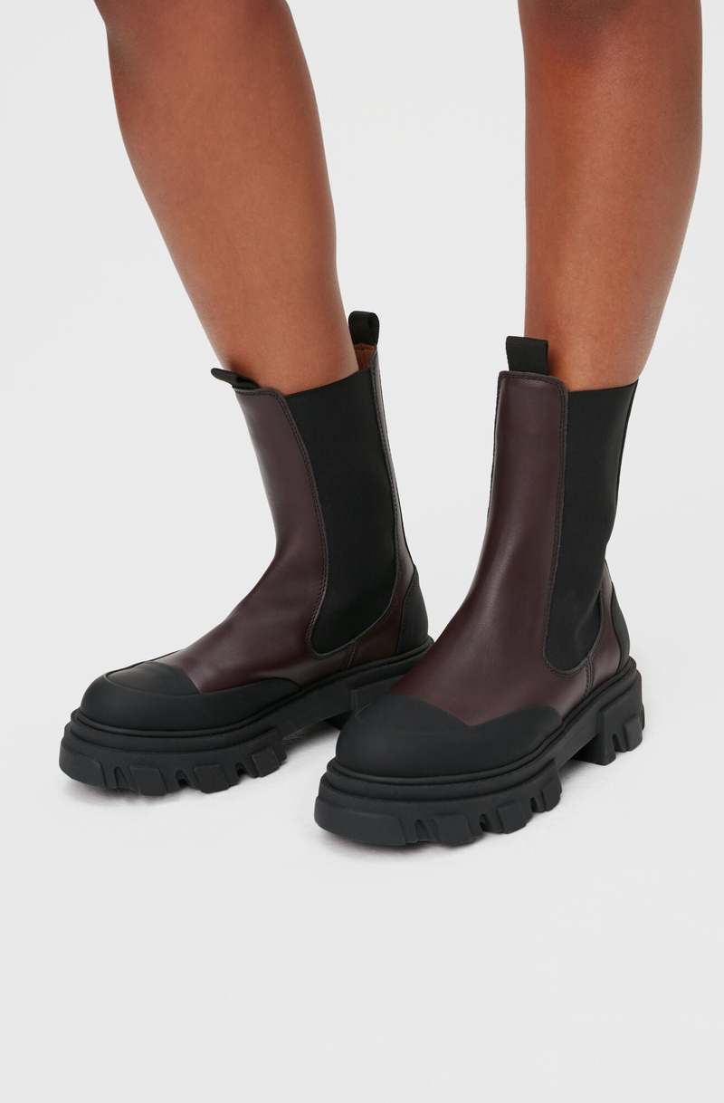 ローファー・オックスフォード Ganni S32384900 Closed Cleated mid Chelsea boots Ganni Cleated Mid Chelsea Boots - Burgundy | Garmentory