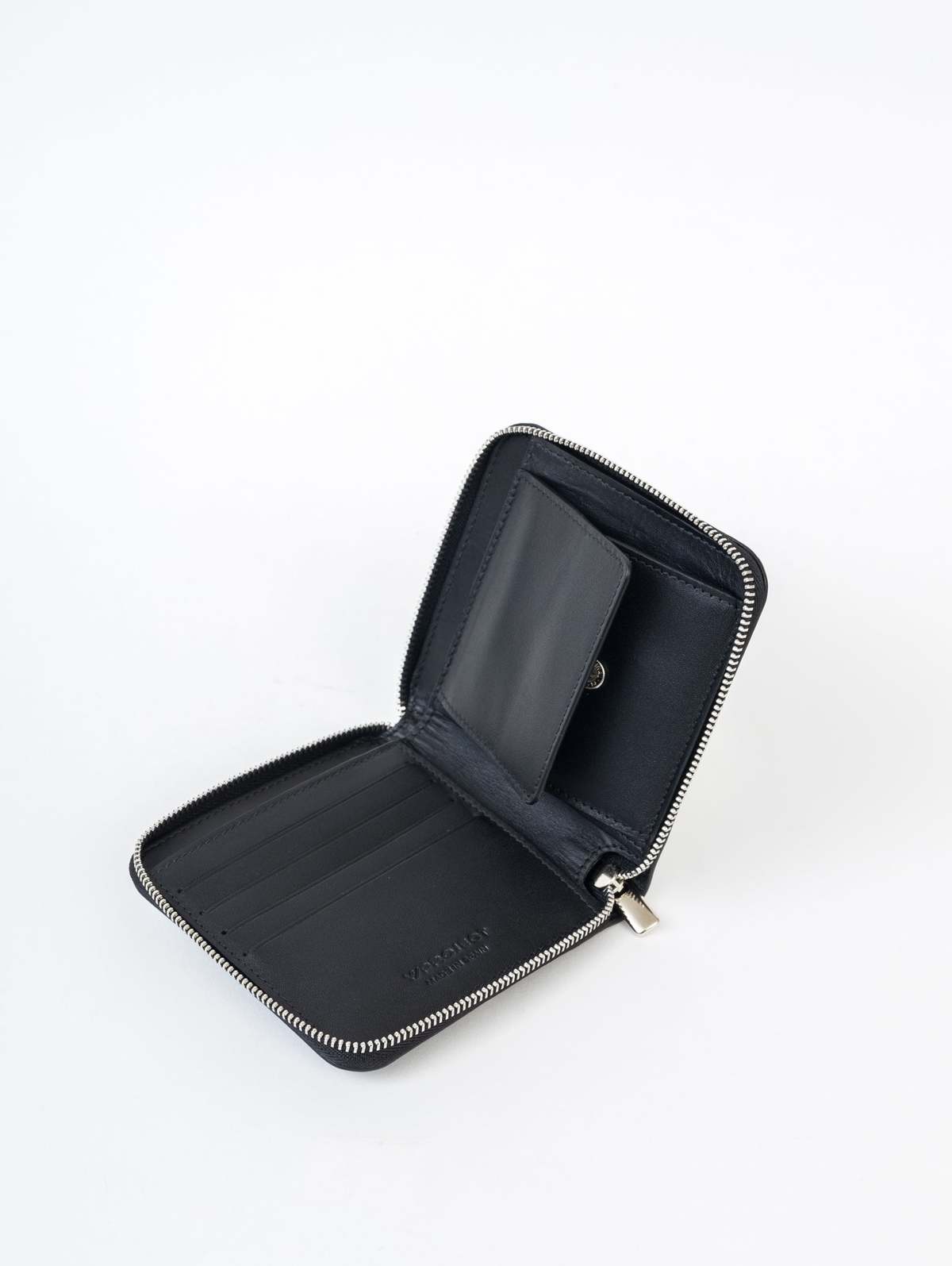 BLACK---SILVER-Y-ZIP-WALLET- BLACK---SILVER-Y-ZIP-WALLET-