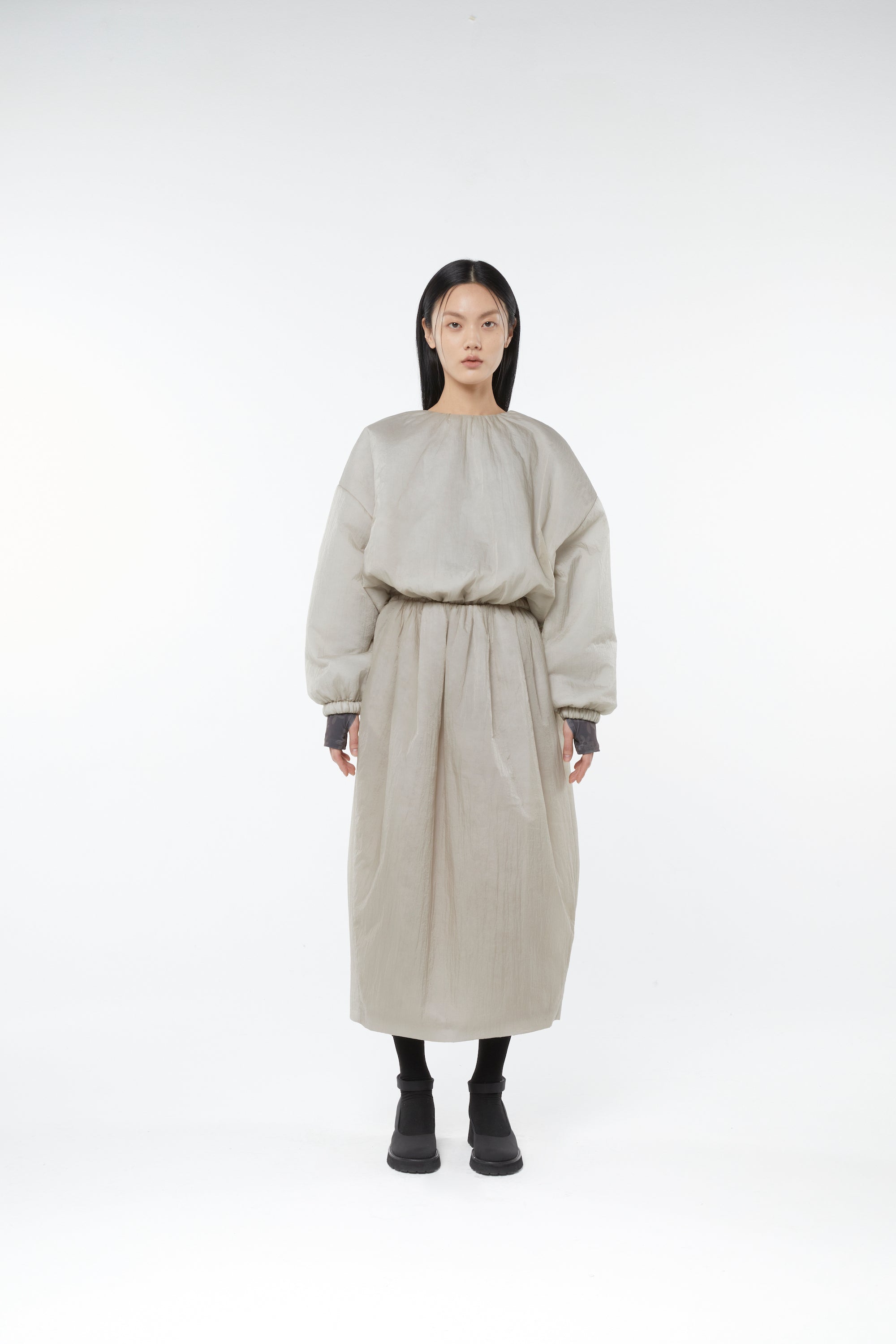 【AMOMENTO】24fw PADDED CROP JUMPER AMOMENTO PADDED CROP JUMPER | Garmentory