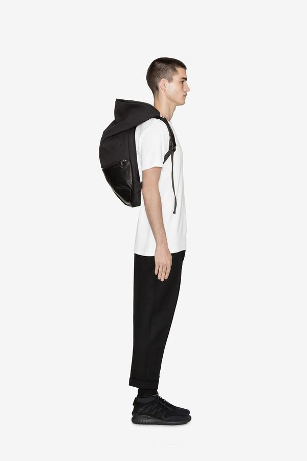 cote&ciel leather backpack Isar M Obsidian Black entry system Cote et Ciel Nile Alias