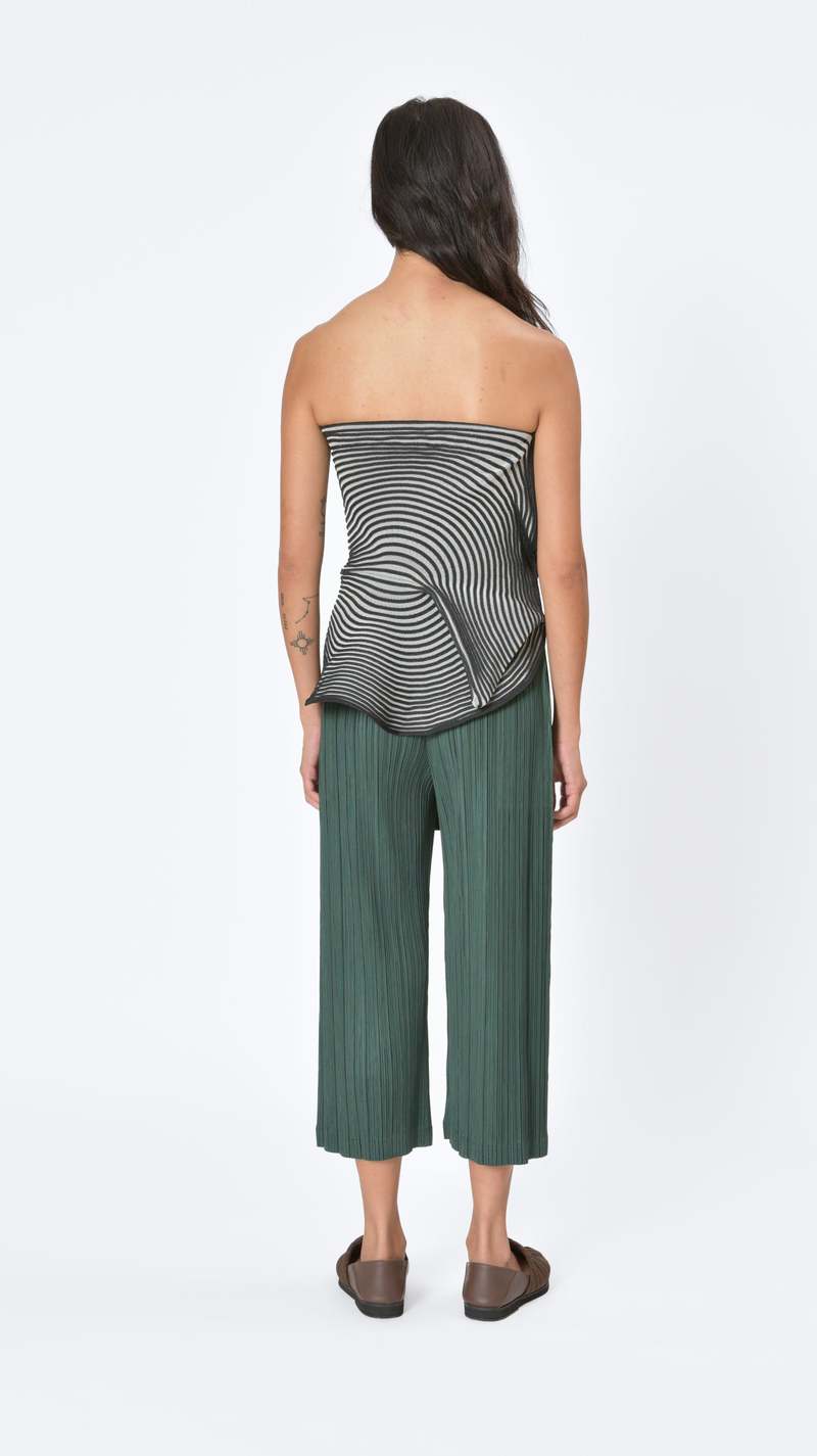 Issey Miyake Meander Top - Black Hue | Garmentory