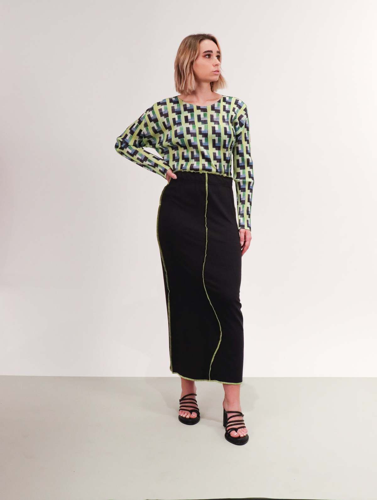 Grind and Glaze Line Skirt Black Garmentory
